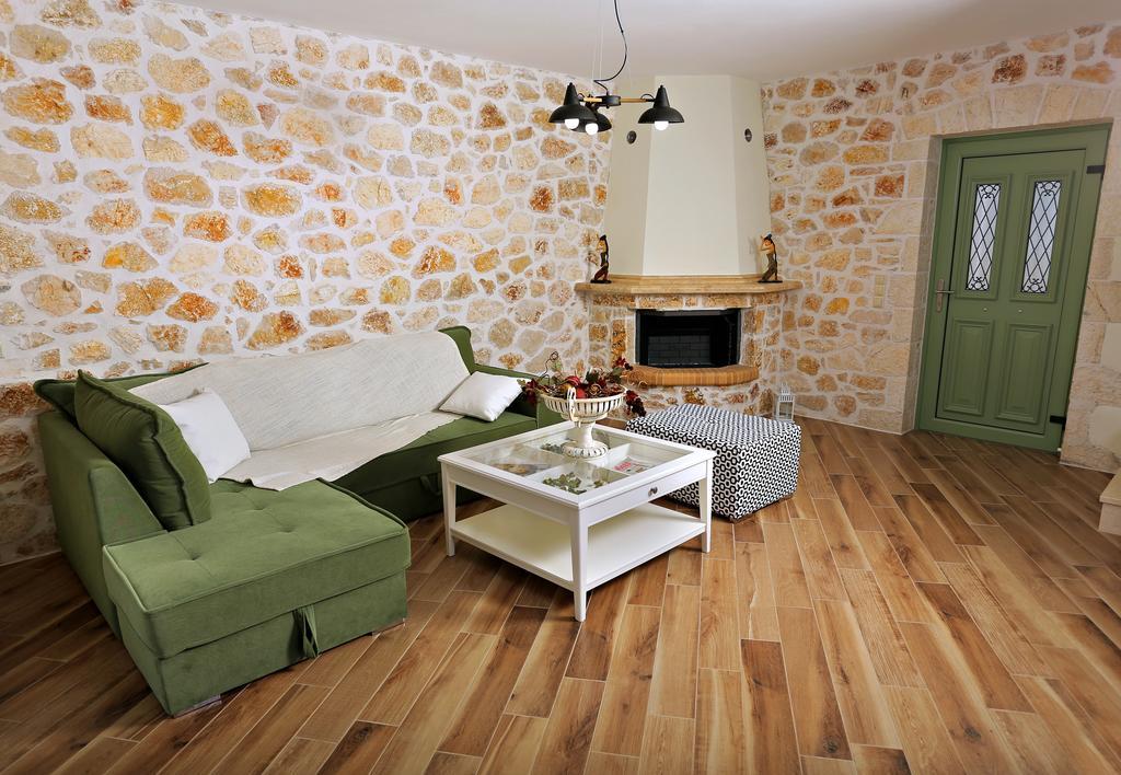 Petra & Thalassa Apartment